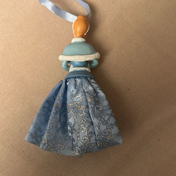2017 SKETCHBOOK PRINCESS CINDERELLA CHRISTMAS ORNAMENT - Picture 4 of 8